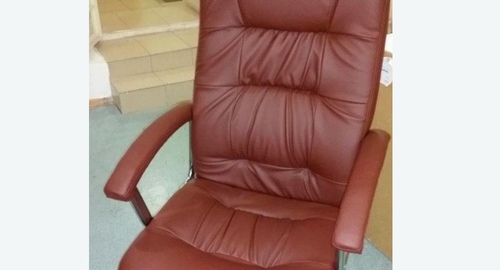 Обтяжка офисного кресла. Невьянск